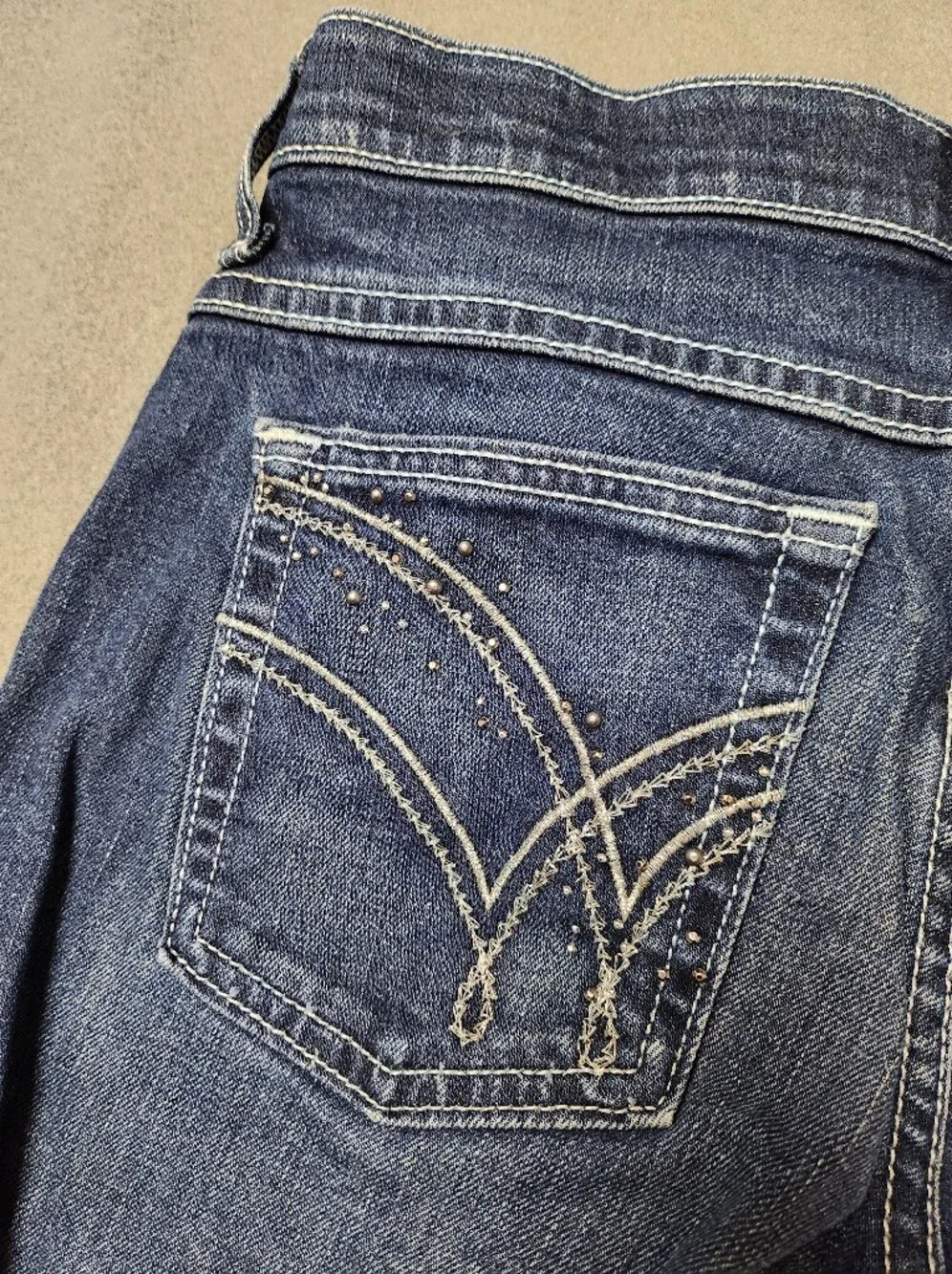 Wrangler Ultimate Riding Q-Baby Mid Rise Jeans Bootcut - Picture 8 of 14